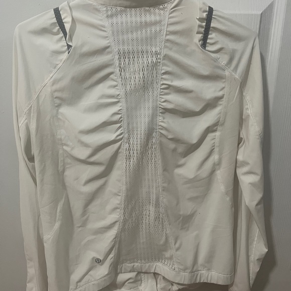 Lululemon Jacket - Picture 2 of 6